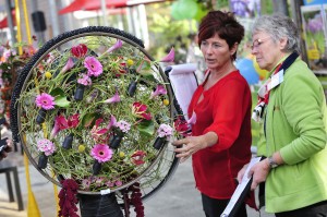 Bloemschikken wedstrijd 2